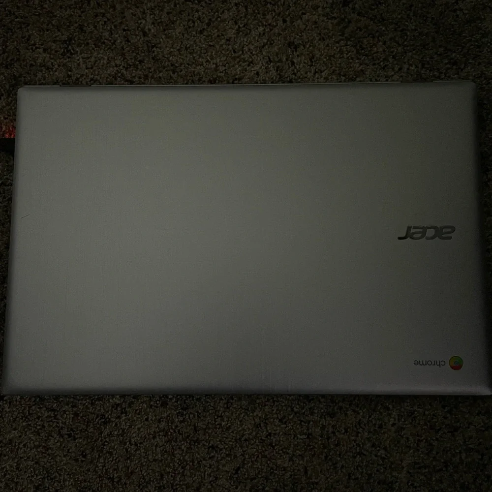 Acer Silver Chromebook Laptop with Chiclet Keyboard